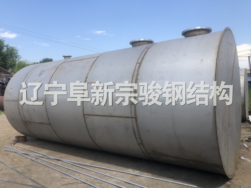 臥式白鋼儲罐，大型防腐化工儲罐